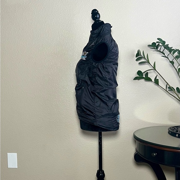 Black Women's Vest - Picture 3 of 6